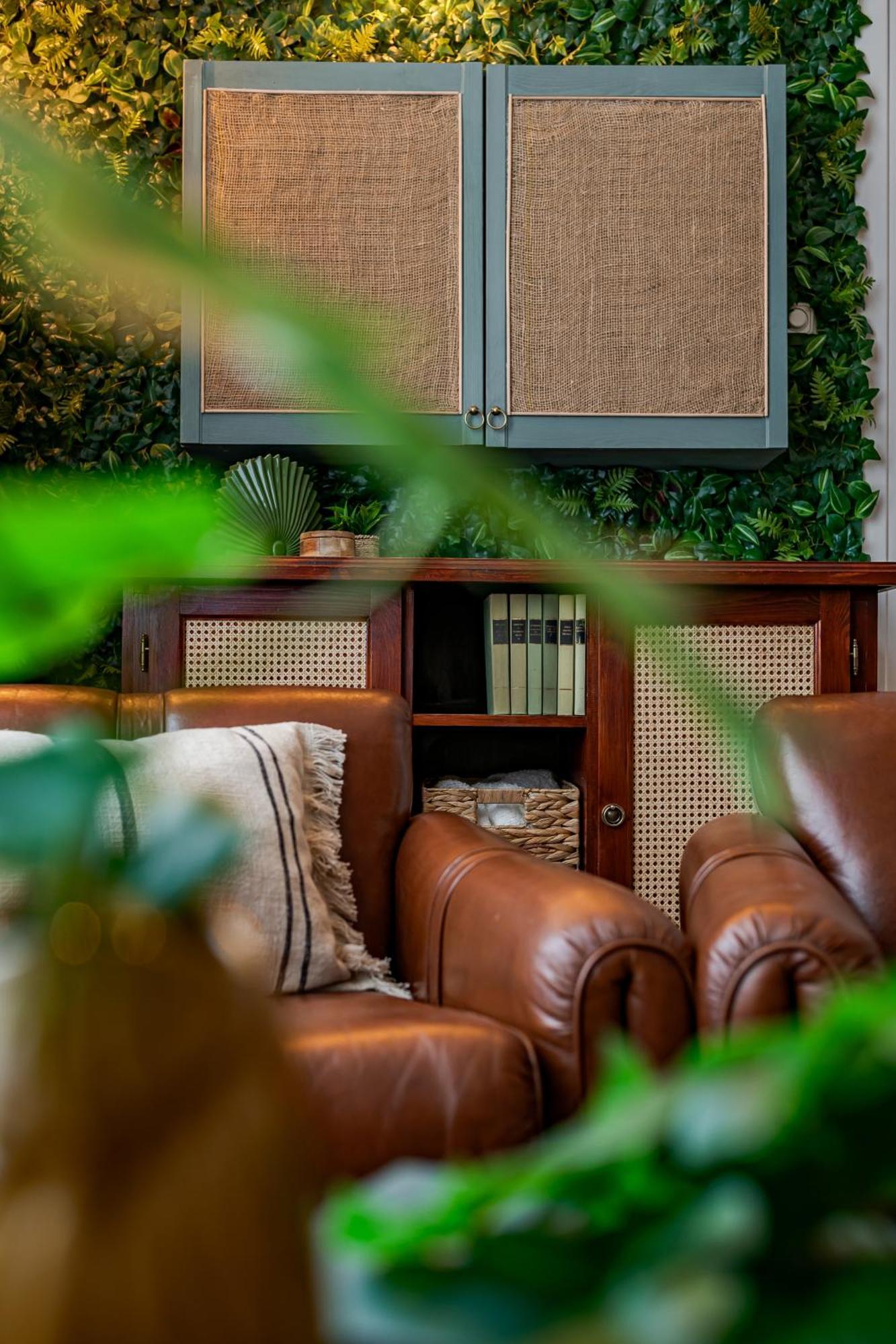 Jungle Aesthetics Downtown Apartman Aircon And Garage Parking 布达佩斯 外观 照片